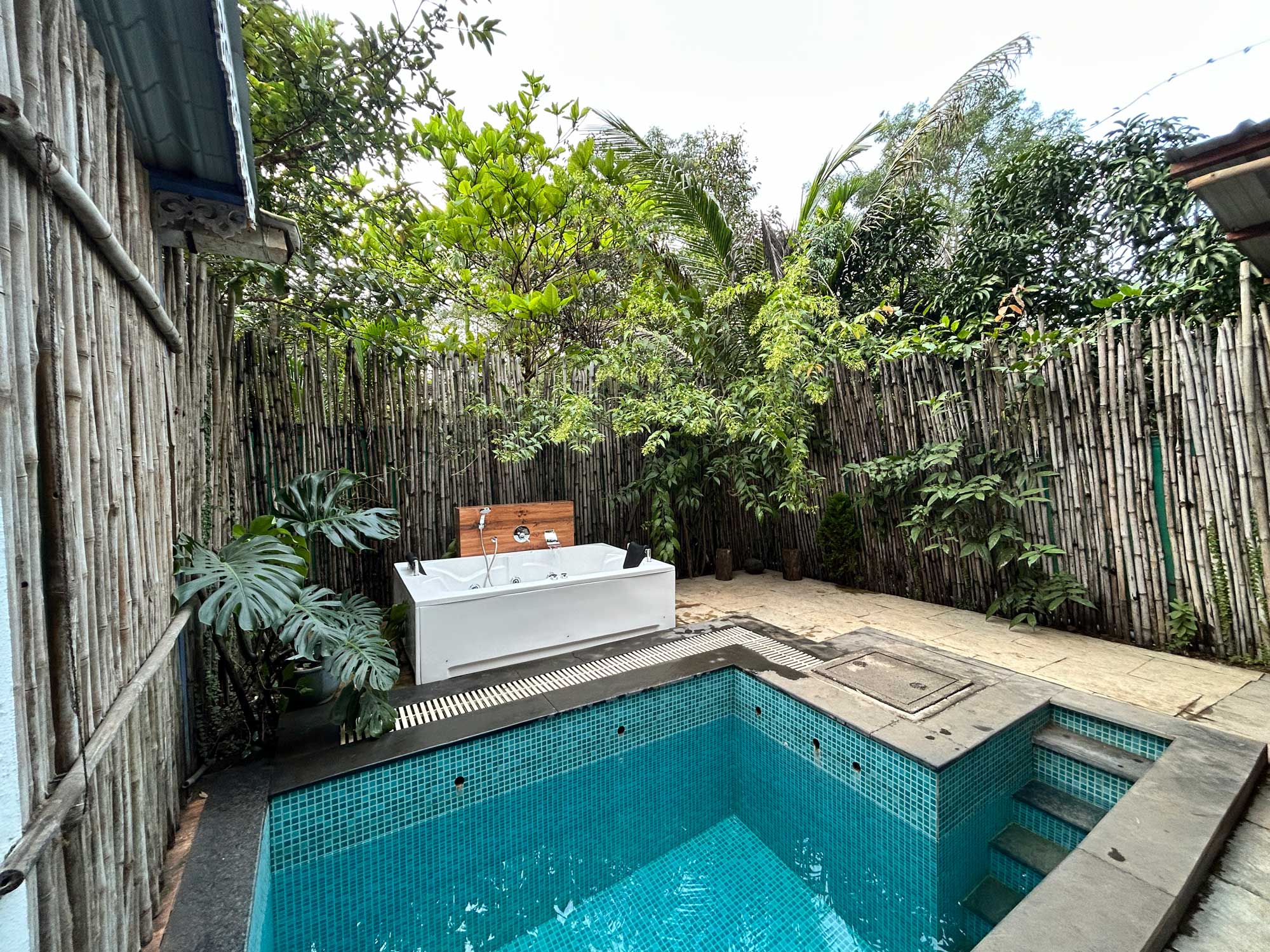 Pool With Jacuzzi Cabin
